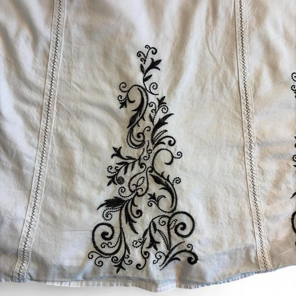 Vintage y2k cotton embroidered skirt